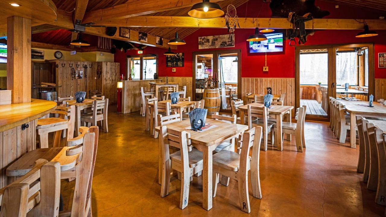 Roadcamp - American Motel & Sportsbar マール エクステリア 写真